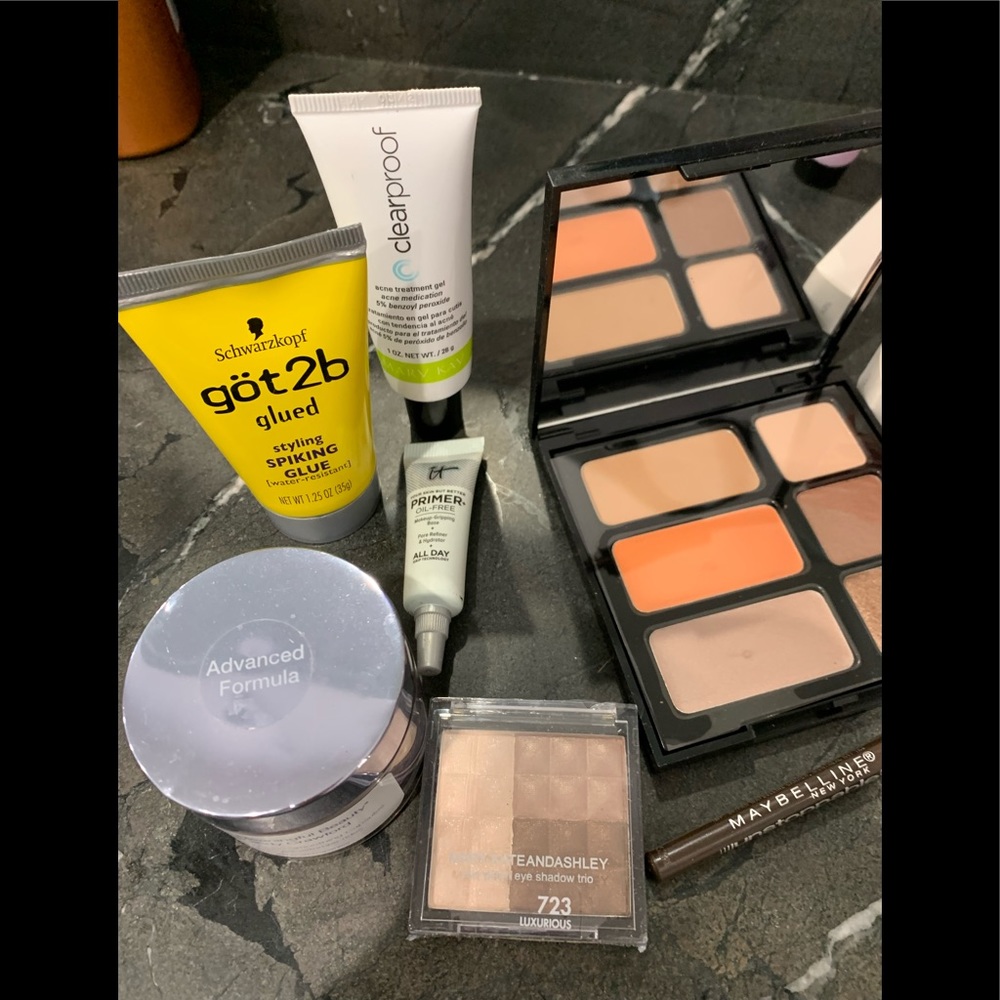 Cosmetics Bundle - Picture 2 of 12
